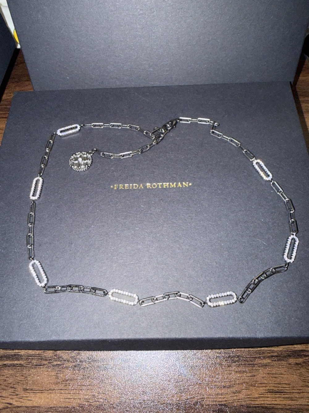 FR Signature Oval Pavé Station Necklace in Silver